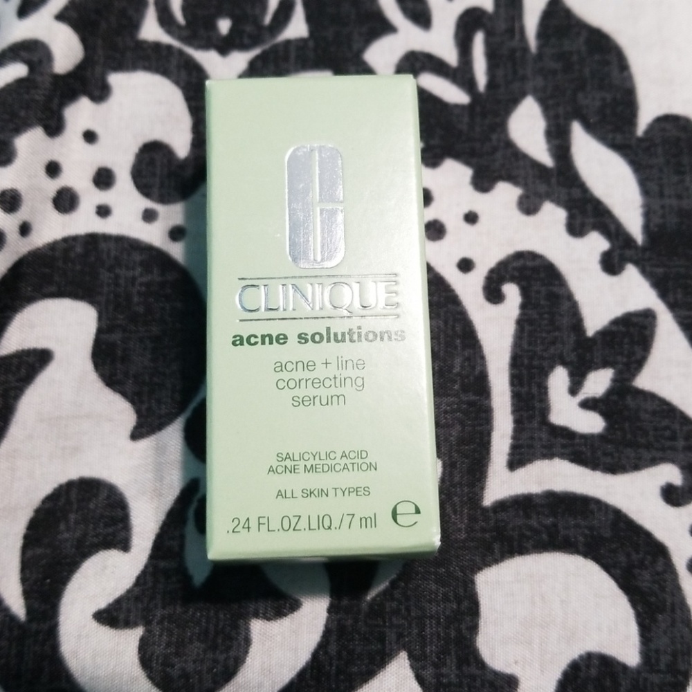 Clinique acne + line correcting serum(travel)